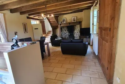 Image de maison au calme  à 15mm de Sarlat et des châteaux