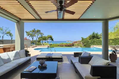 Image de Riviera Luxury Villa on the waterfront with large pool by Jj Hospitality-