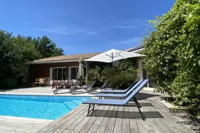 Image de Jolie Villa avec piscine à proximité du lac de Biscarrosse
