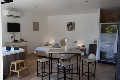 Image de Gîte L'Étoile Spa avec Jaccuzi