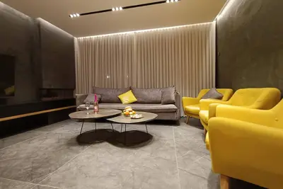 *Luxury Apartment 5 room 2 minutes from the beach*