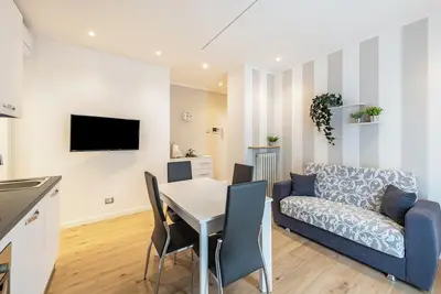 Image de Appartement de vacances 'New Casa Ilaria' près du centre, avec jardin et Wi-Fi.