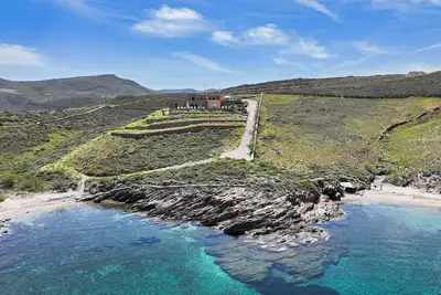 Clio apartment, 70-100 m to two sandy beaches