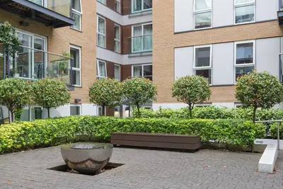 Image de Sophisticated 2 Bed Flat with Balcony in Acton