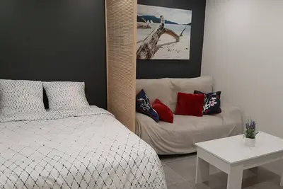 Image de Happy Home For You Lunel : Divine Rock, un lieu cocon pour vous reposer.