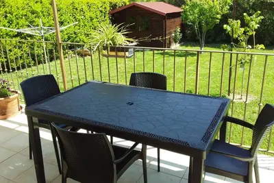 Image de Jolie maison au calme avec piscine et climatisation