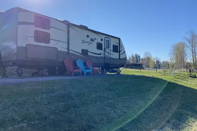 Riverside retreat, base camp to flathead valley adventures!