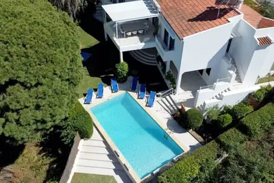 Image de Villa Hibiscus, great location in Vilamoura, lush green lawns and garden