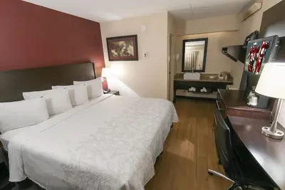 Image de Relax and Unwind! Free Parking, Pets Allowed, Short Drive to Metlife Stadium
