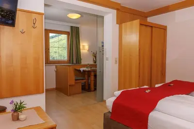 Image de App. 104 - 1 bedroom, living/bedroom, 2 bathrooms - Aparthotel Das Hochkönig