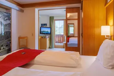 Image de App. 105 - 1 bedroom, living room/kitchen, bathroom - Aparthotel Das Hochkönig