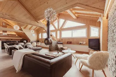 Image de Chalet Kabane, Neuf, pied des pistes et garage