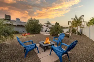 Image de Inviting, Mesa Haven w/ Heated Pool & Putting Green!