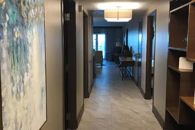 Image de Condo de 3 chambres de luxe en bord de mer, affilié à un hôtel d'élite 5 étoiles