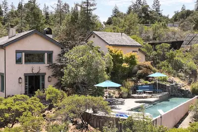 Image de Luxurious wine country retreat with spectacular views