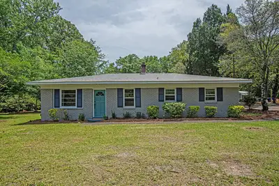 Image de The Lou & Dot Cottage