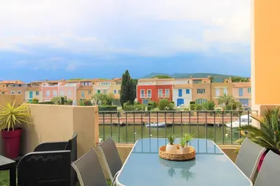 Image de Appartement T3 avec piscine et vue imprenable – Port Cogolin