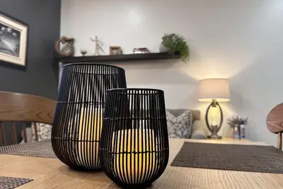 Image de Cozy 2 bdrm Unit/Big Kitchen-2 Tv- University City