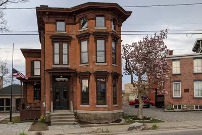 Image de Historic Building/Downtown Utica walk to Genesee Street 3