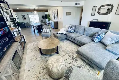 4bd/3ba - 2 suites N Phx putting green large yard