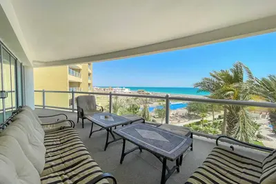 Image de Oceanfront Condo w/ Stunning Views #303