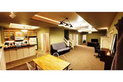 Image de Huge 1 Bedroom Appartment (910 sqft)!