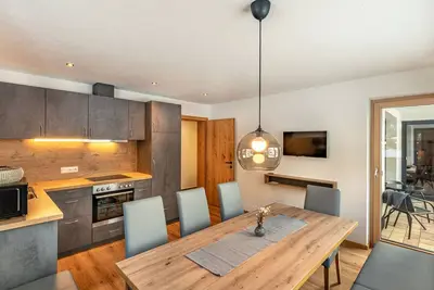 Appartement Leo by Interhome