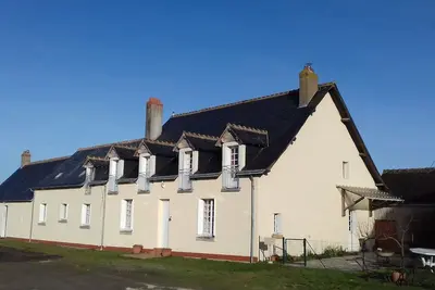 Image de Gîte Ronsard : grande maison de campagne en région tourangelle (18km de Tours)