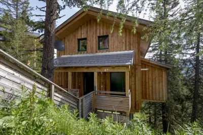 47# mit Ir-Sauna& Sprudelbad Innen by Interhome