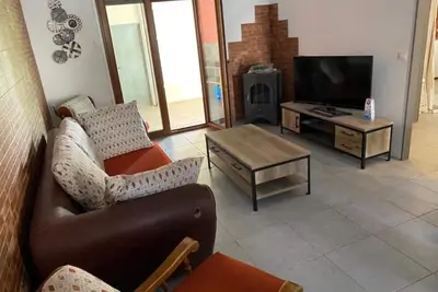 Image de Maison de Vacances jusqu'à 7 personnes, avec terrain clos, parking privé.