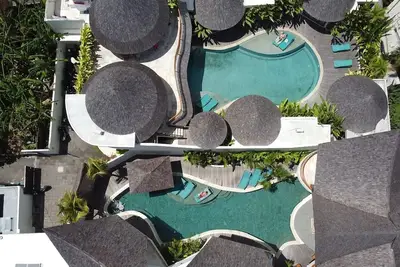 Image de Berawa, 2 next door villas 13 Bedrooms, Big groups up to 28 pax