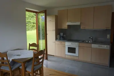Image de Vacation apartment with garden - Ferienwohnungen Walser