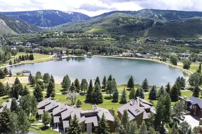 Image de Prime Avon Location | Walk to Gondola & Dining | River Trail Access & Views