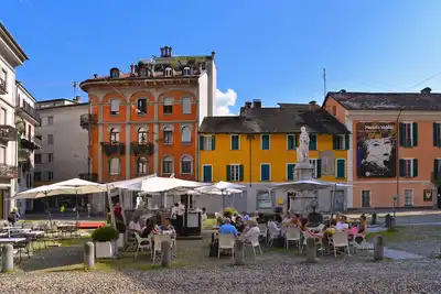 Image de Locarno Place
