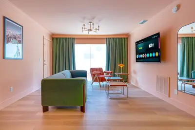 Image de 132 · ☀Pool✔ Kitchen✔ Beach✔ Self Checkin✔ Free Parking✔