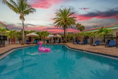 Image de 133 · ☀Pool✔ Kitchen✔ Beach✔ Self Checkin✔ Free Parking✔