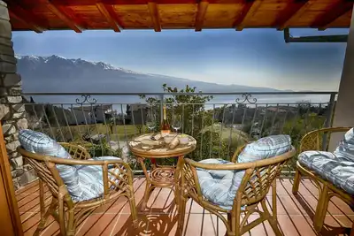 Image de Appartamento Maja - Theater Home, with marvellous lake view