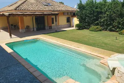 Image de Villa Vivi. Swimming pool, whirlpool,