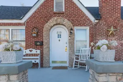 Image de Yellow Rose House