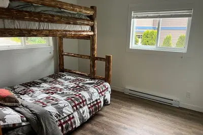 Image de Private & Tranquil Lakeside Retreat