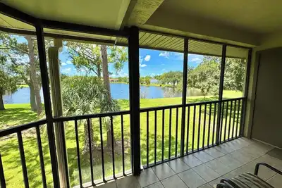 Image de New- 2 bed/2 bath Waterview Central Location Tampa
