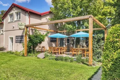 Belle maison de vacances privée avec piscine, Wifi, terrasse, animaux admis et parking