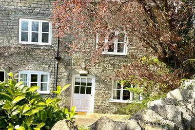 Image de The Garden Cottage, pet friendly, with open fire in Nailsworth