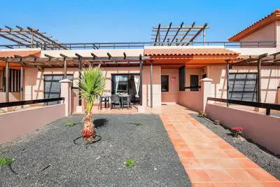 Maison de vacances 'Sunny Home' avec piscine, jardin et Wi-Fi