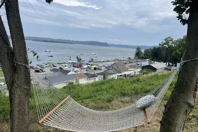 Image de Modern River Cottage with Amazing River and Marina Views