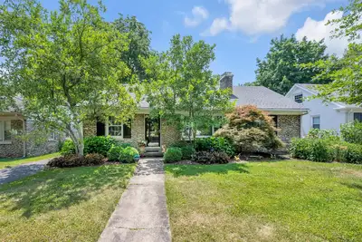 Image de Cute bungalow located in the Fairwood  neighborhood of Lexington. #15081244-1