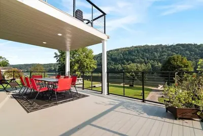 Image de Millers Eddy House - Riverfront Near East Brady&Parker