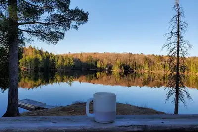 Image de Cozy Cabin w/ 2000ft waterfront, 100+ acres to explore