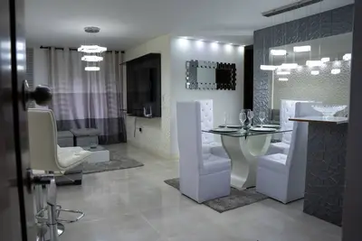 Image de Welcome to a familiar, quiet and modern space for your staying in Pereira City.