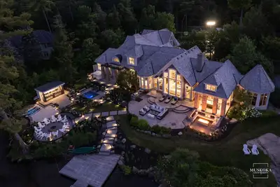 Image de Luxury Cottage Georgian Bay